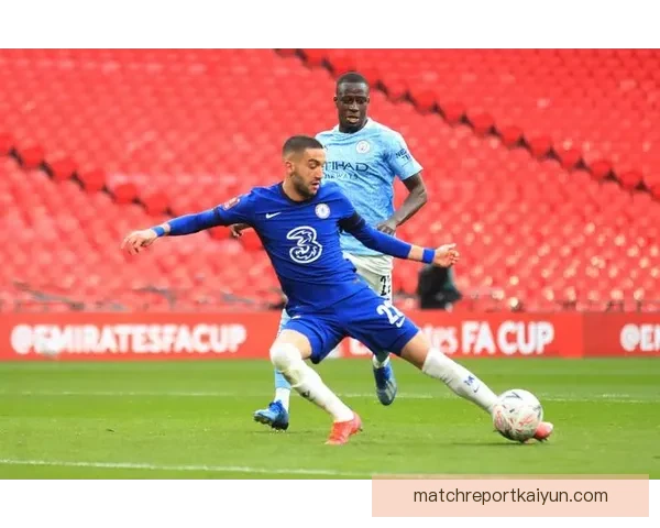 阿劳霍在近期比赛中的表现影响力持续提升，成为球队防线稳定的重要支柱。